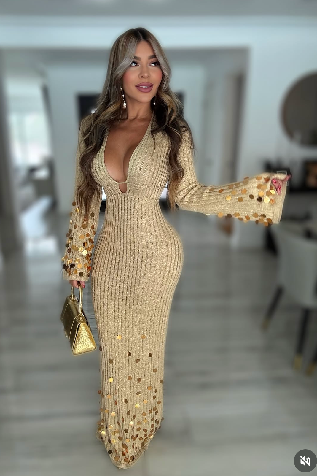 MAXI VESTIDO DORADO MAXI LENTEJUELAS