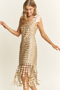 VESTIDO DORADO MAXI PUNTOS BORDADO BARBILLAS