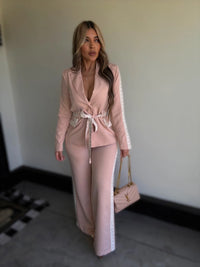 SET TRAJE CAROLINA ROSA ENCAJE