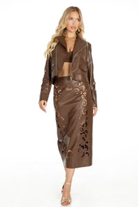 SET BORDADO PIEL FALDA Y CHAMARRA