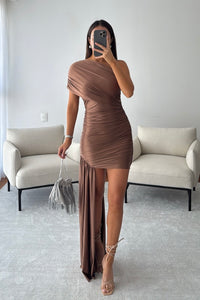 VESTIDO CAFE ESTOLA