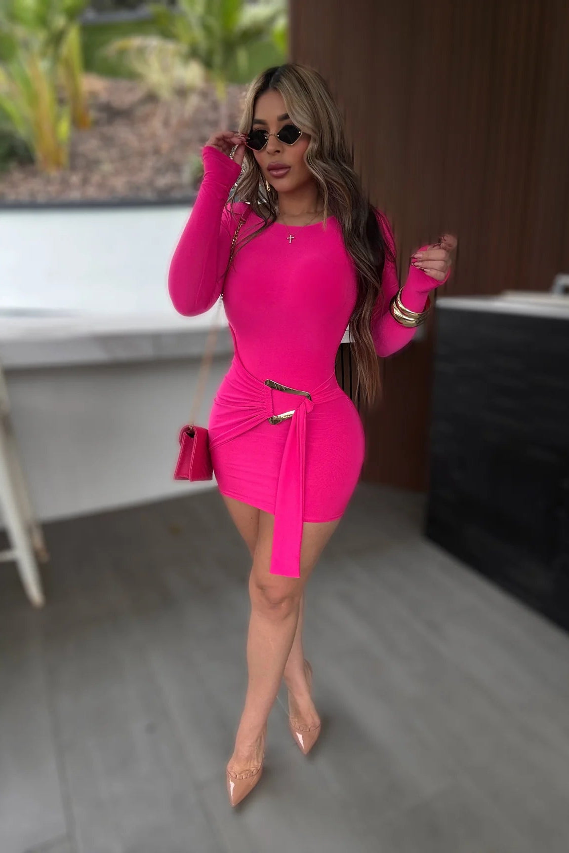 VESTIDO FUICHSA DIJE TRIANGULO