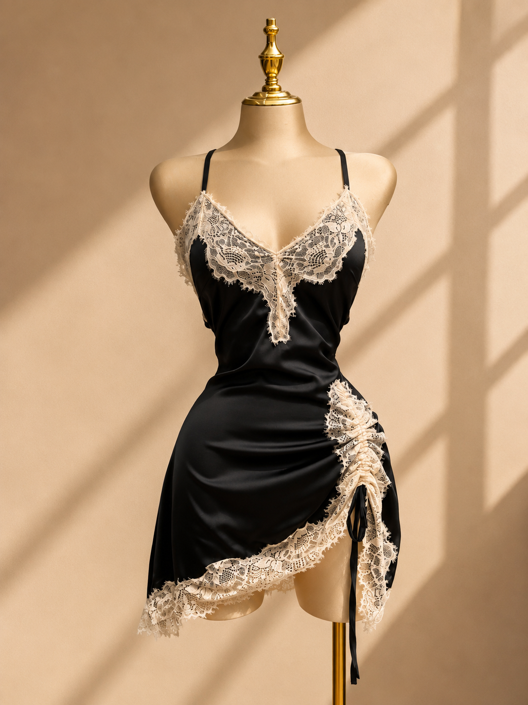 MINI VESTIDO LENCERO IRREGULAR NEGRO
