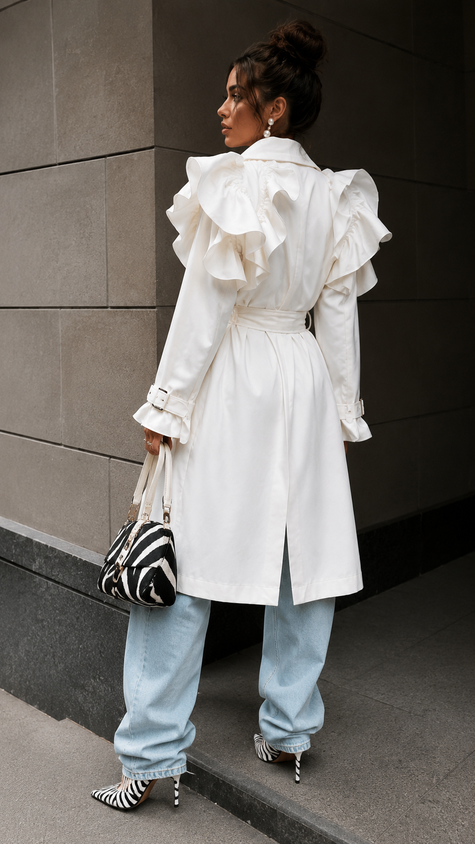 GABARDINA LOLA BLANCA RUFLE