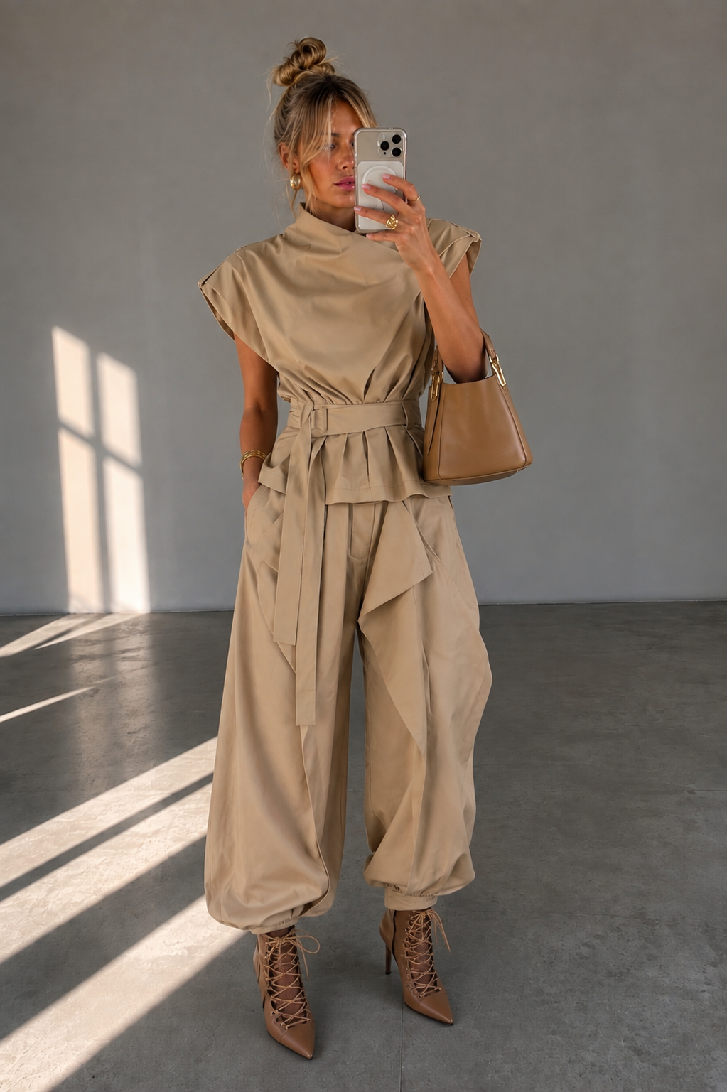 CONJUNTO AYLIN PANTALON TOP.