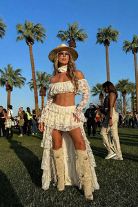 SET ENCAJE BARDOT VOLANTES CREMA