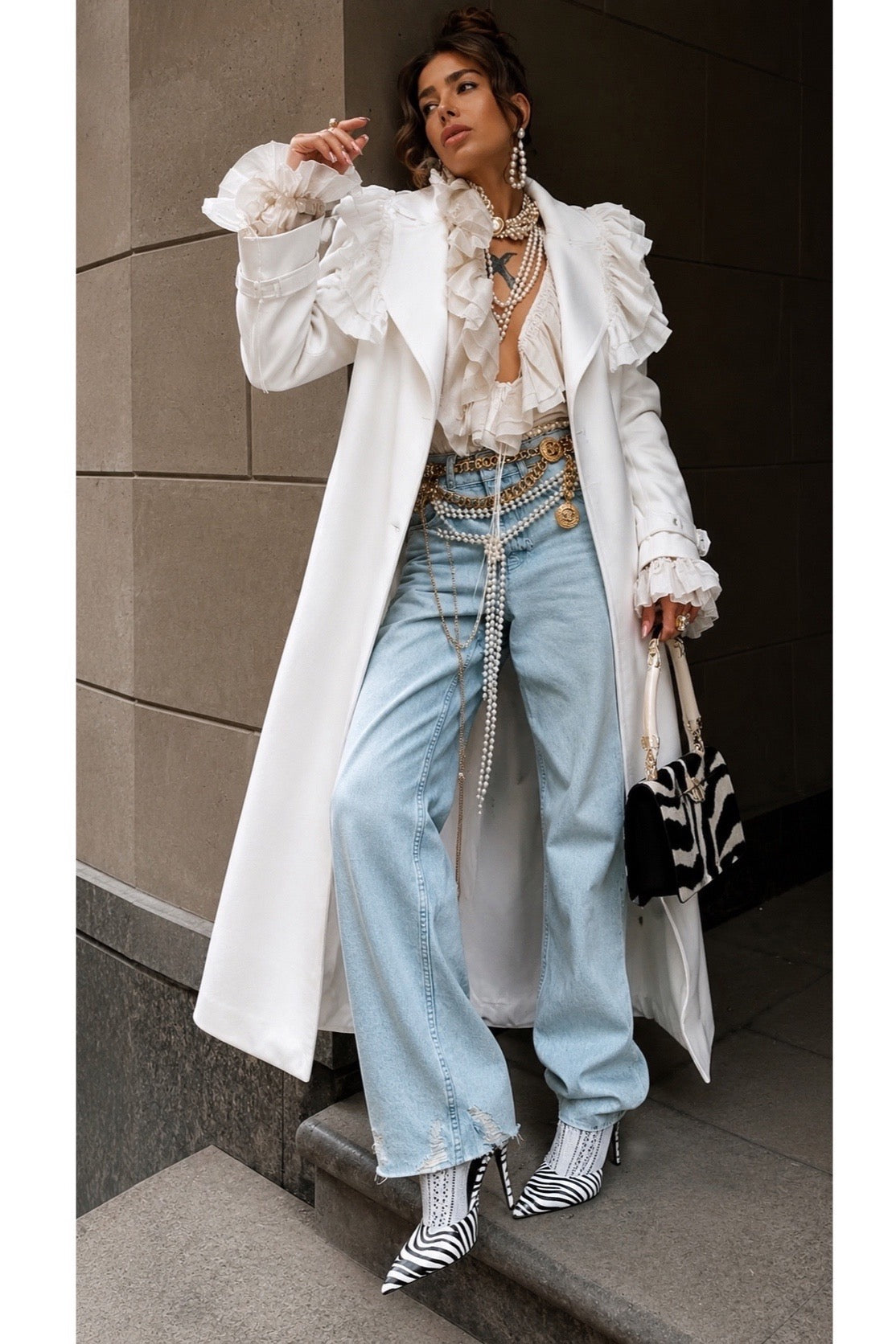 GABARDINA LOLA BLANCA RUFLE