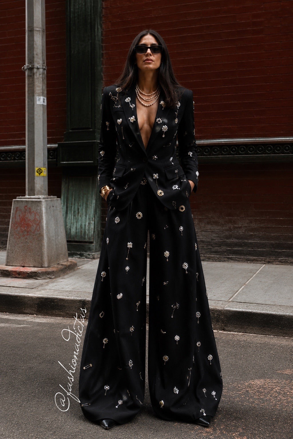 TRAJE SET AMIRA NEGRO CRISTALES
