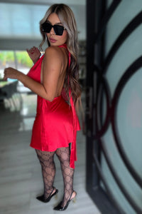 VESTIDO  HALTER ROJO SATIN