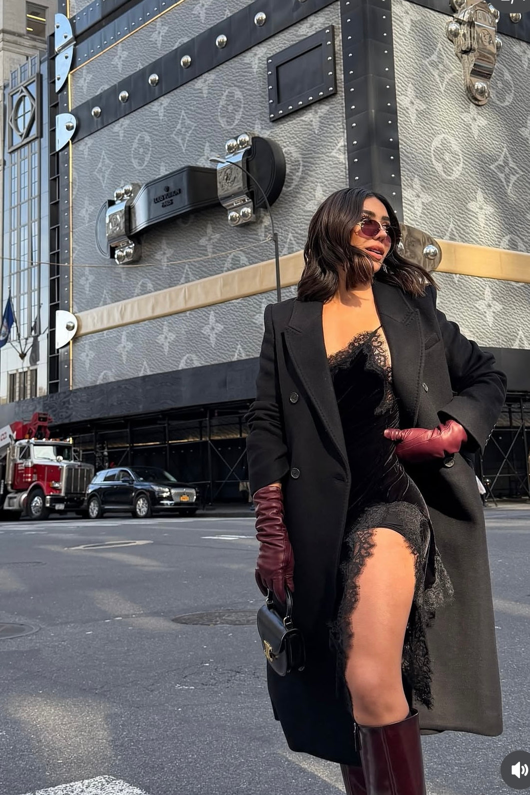 BLUSON LENCERO NEGRO TERCIOPELO