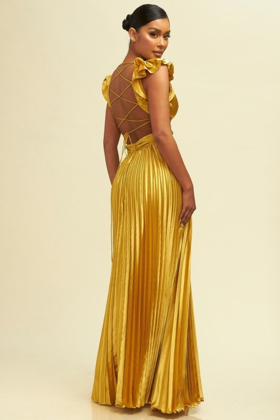MAXI VESTIDO STELLA ORO PLISADO