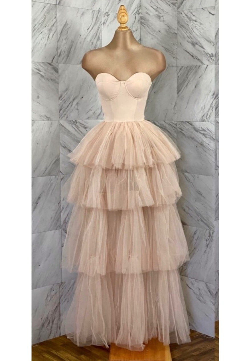 MAXI VESTIDO ALTAIR TULLE NUDE STRAPLESS